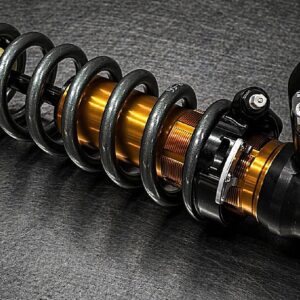 KYB Kit Shock